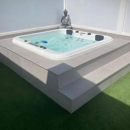 Gelegen Luxebungalow * Πλάγια ντελ Ινγκλές