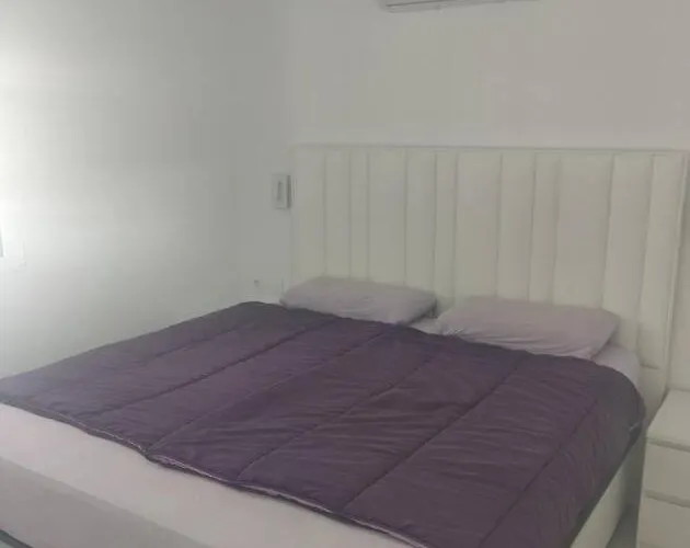 Gelegen Luxebungalow Semesterbostad