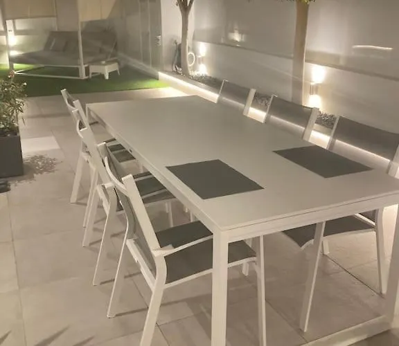 Semesterbostad Gelegen Luxebungalow *