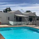 Gelegen Luxebungalow Semesterbostad